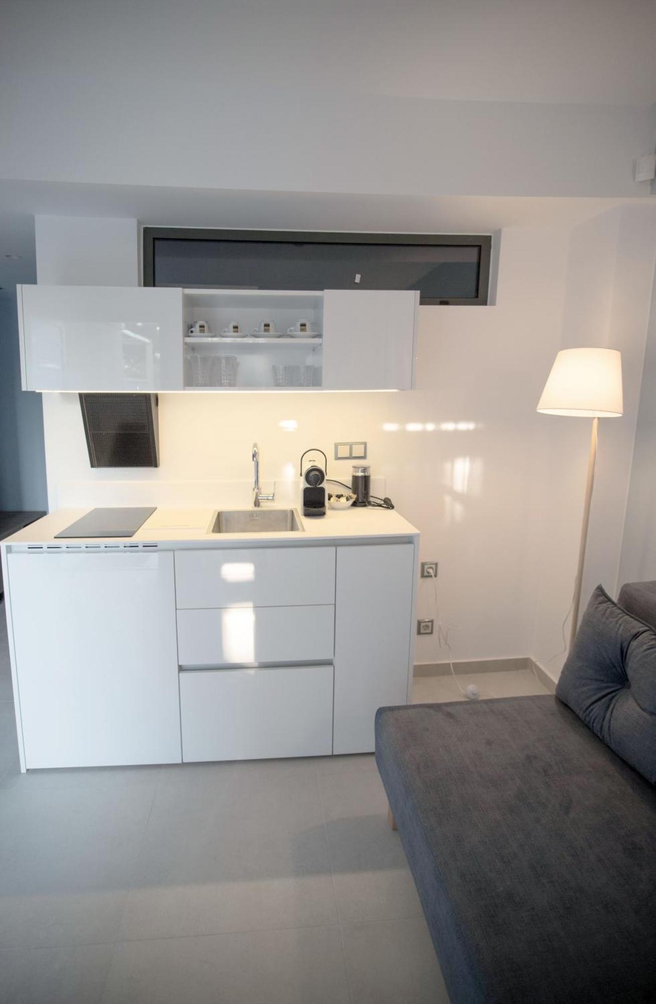 8 Boutique Suites Nea Poteidaia Room photo