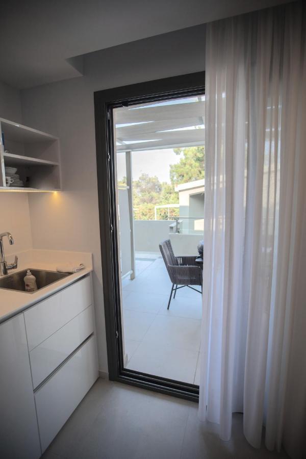 8 Boutique Suites Nea Poteidaia Exterior photo